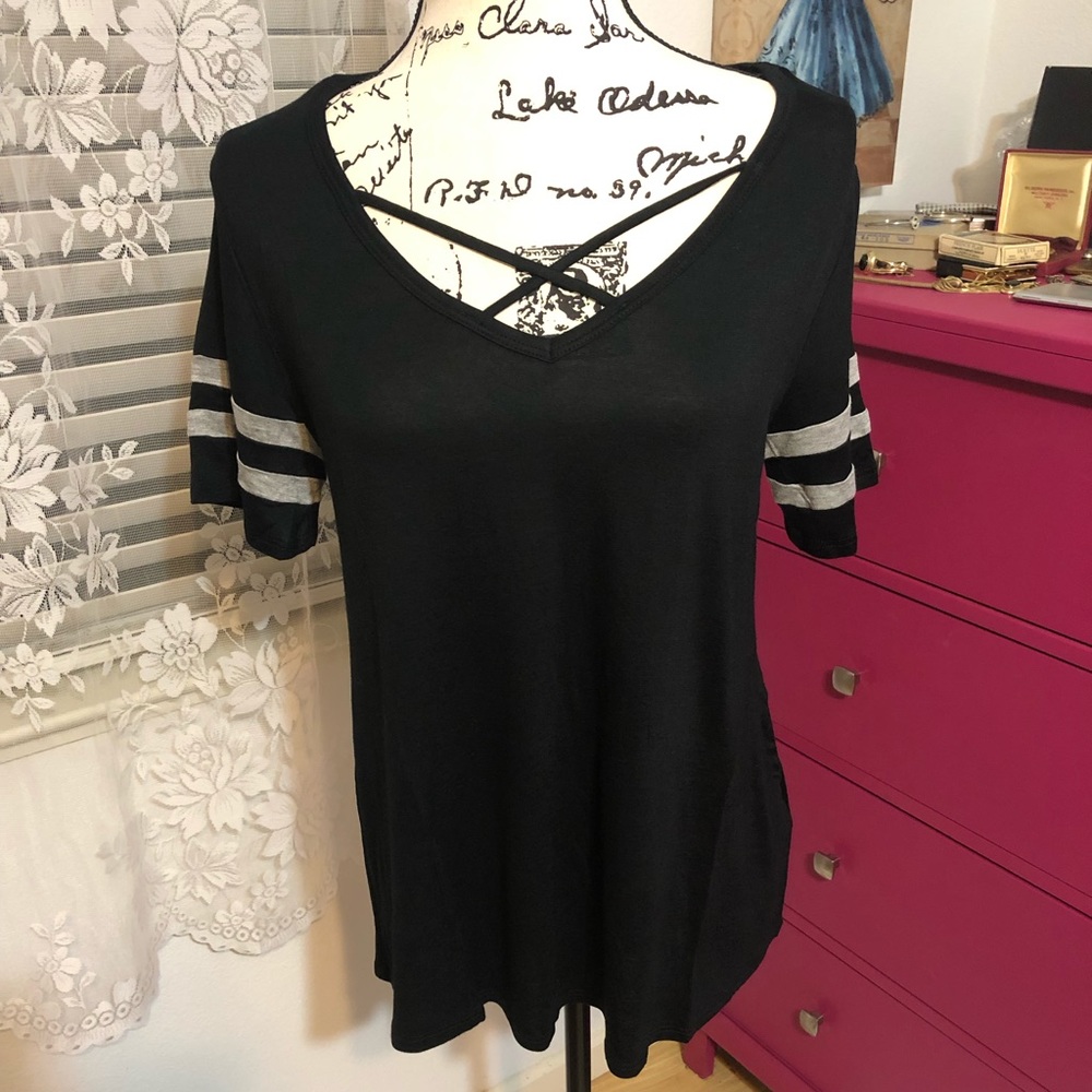 Black Cris Cross Tee